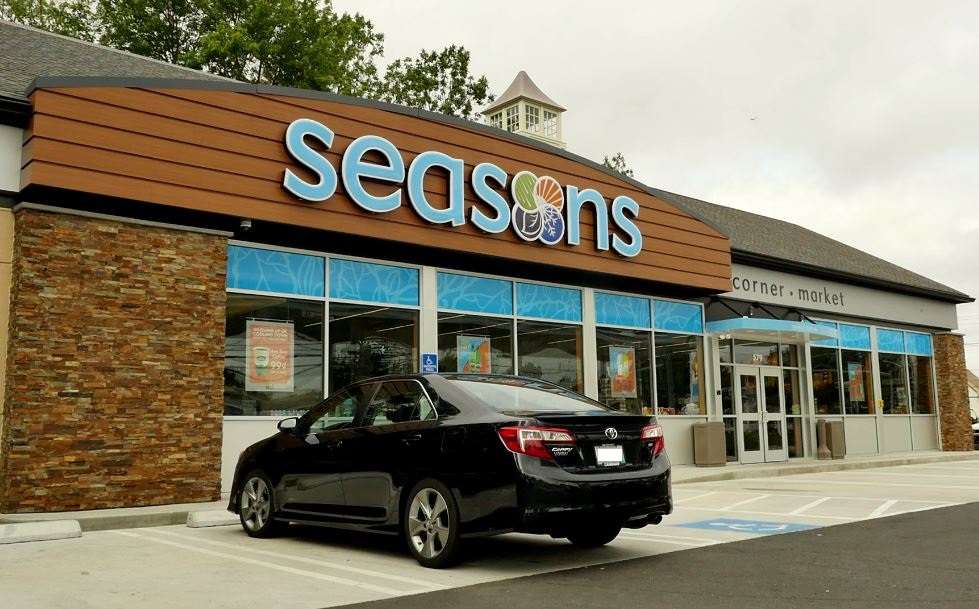 Seasons Corner Market | 890 S Washington St, North Attleborough, MA 02760, USA | Phone: (508) 695-7350