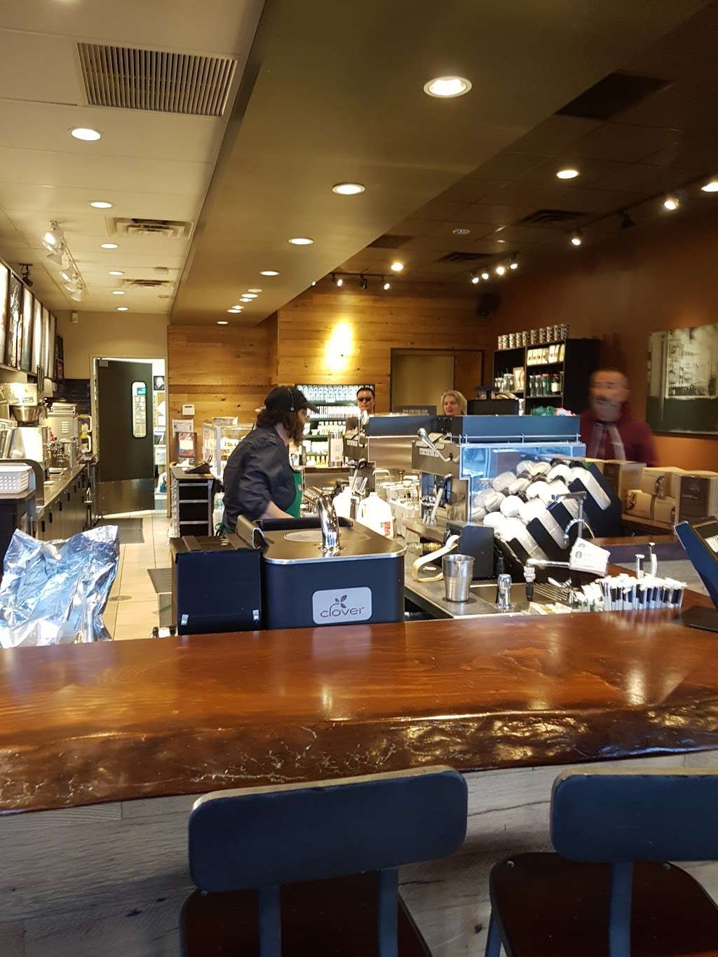 Starbucks | 7315 W 10th St, Indianapolis, IN 46214, USA | Phone: (317) 209-0665