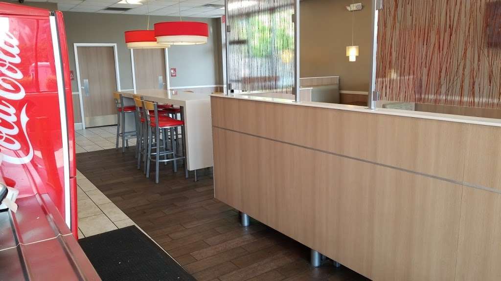 Burger King | 7938 Calumet Ave, Munster, IN 46321, USA | Phone: (219) 836-9176