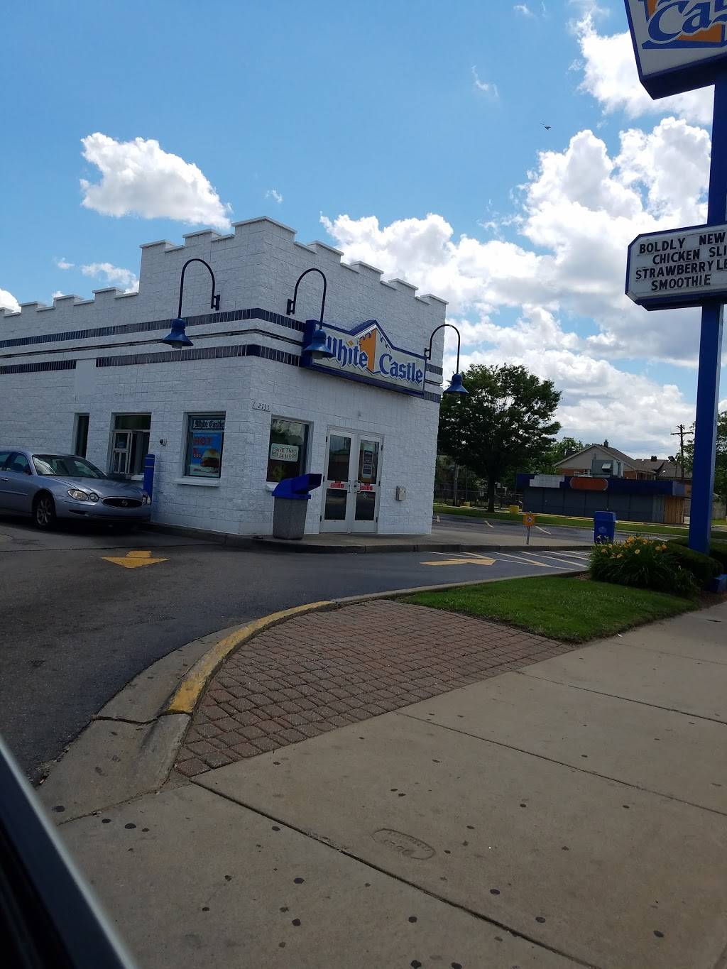 White Castle | 2735 W Davison St, Detroit, MI 48238, USA | Phone: (313) 865-6079