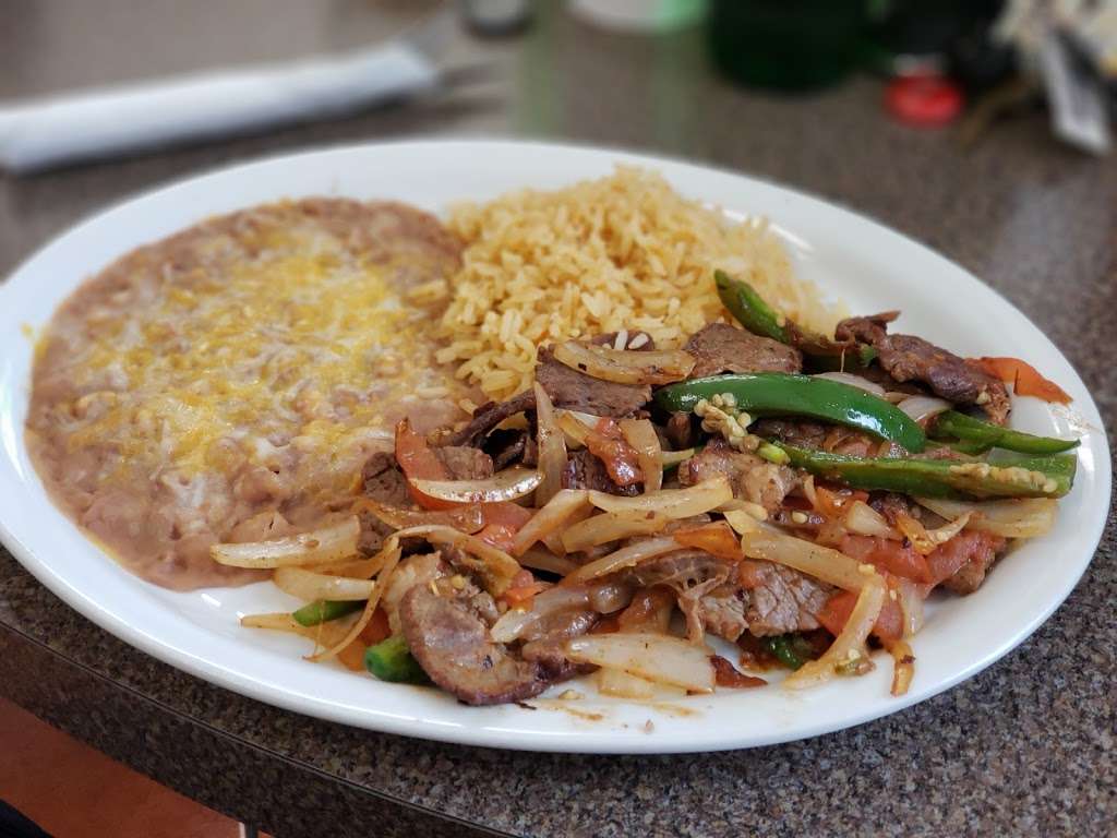 Gorditas La China | 546 Indian Hills Cir suite g, Perris, CA 92570, USA | Phone: (951) 423-4981