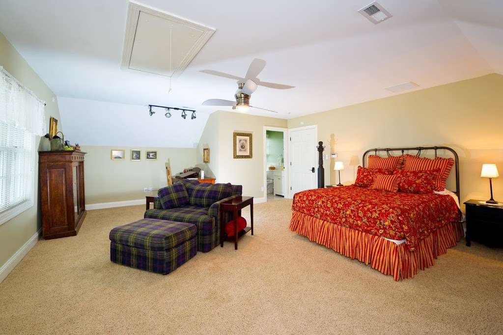 Zion Springs Farm and Bed and Breakfast | 16652 Mandileigh Ln, Hamilton, VA 20158, USA | Phone: (540) 751-9776