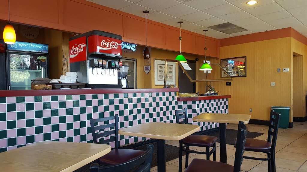 Pizzamania | 1785 Palo Verde Ave # J, Long Beach, CA 90815 | Phone: (562) 594-4889