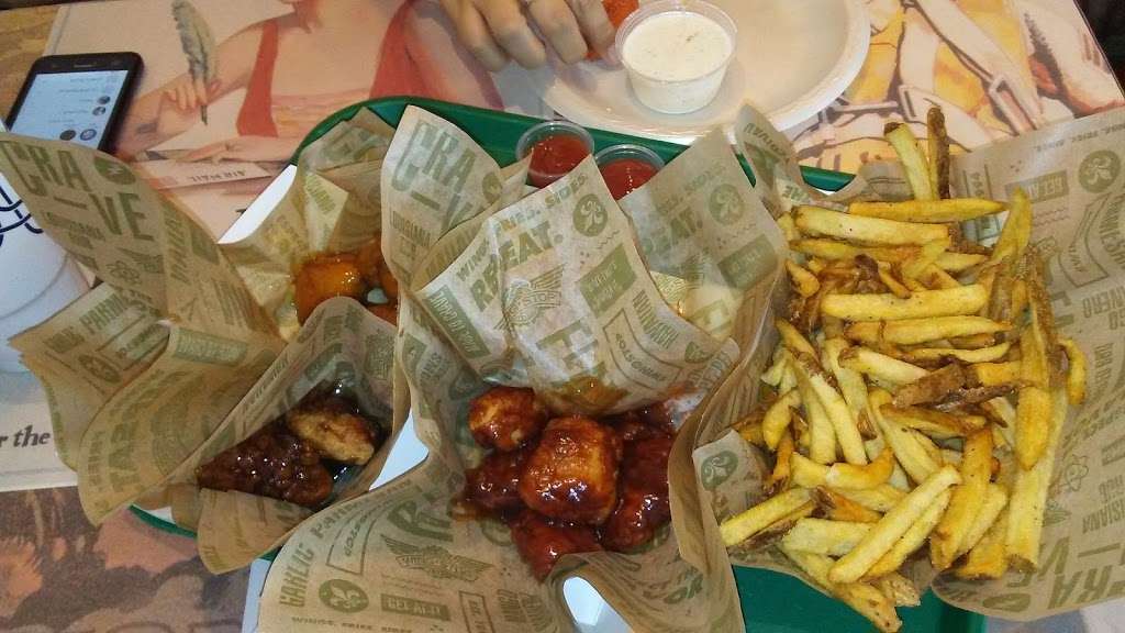 Wingstop | 6734 Sepulveda Blvd, Van Nuys, CA 91411, USA | Phone: (818) 786-9464