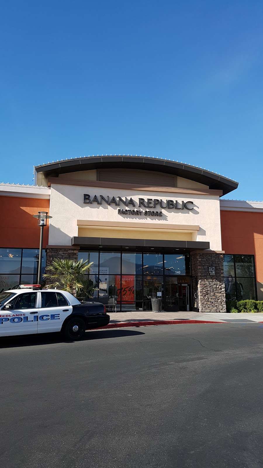 Banana Republic Factory Store | 27461 San Bernardino Ave SUITE 140, Redlands, CA 92374, USA | Phone: (909) 335-1436