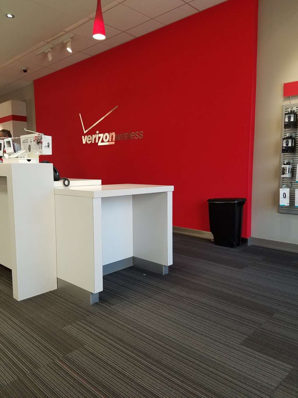 Verizon | 620 Easton Rd Warrington Plaza Shopping Plaz, Warrington, PA 18976, USA | Phone: (215) 491-6630