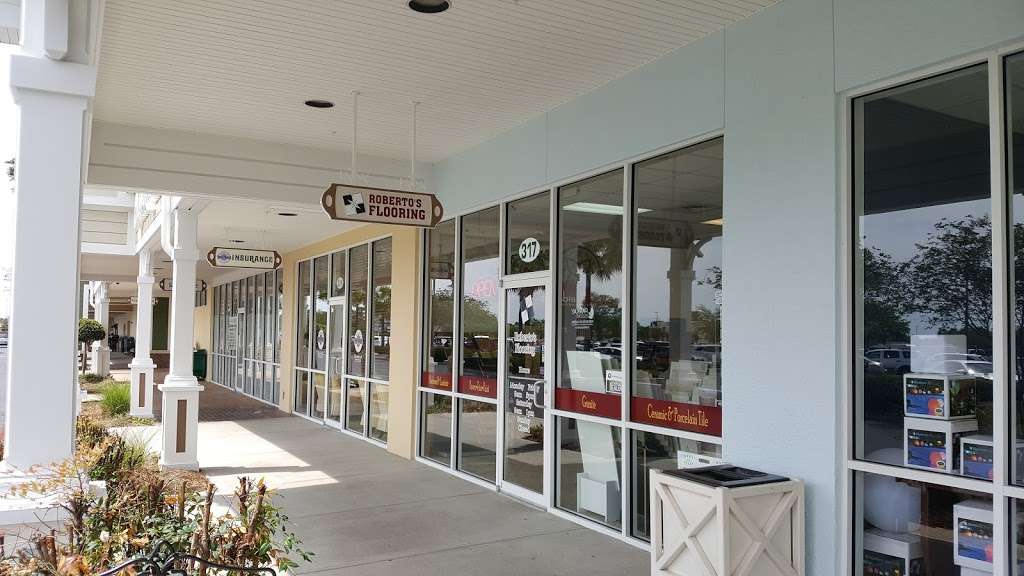 Robertos Flooring | 317 Colony Blvd, The Villages, FL 32162, USA | Phone: (352) 633-1137