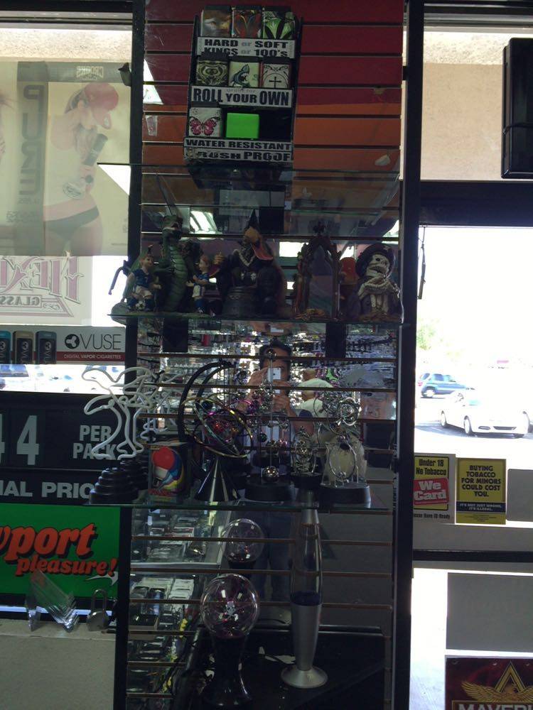 AA Vape Kratom CDB Shop | 4414 N Rancho Dr, Las Vegas, NV 89130, USA | Phone: (702) 658-9708