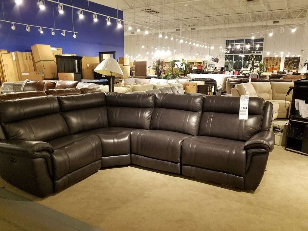 discontinued furniture outlet near me