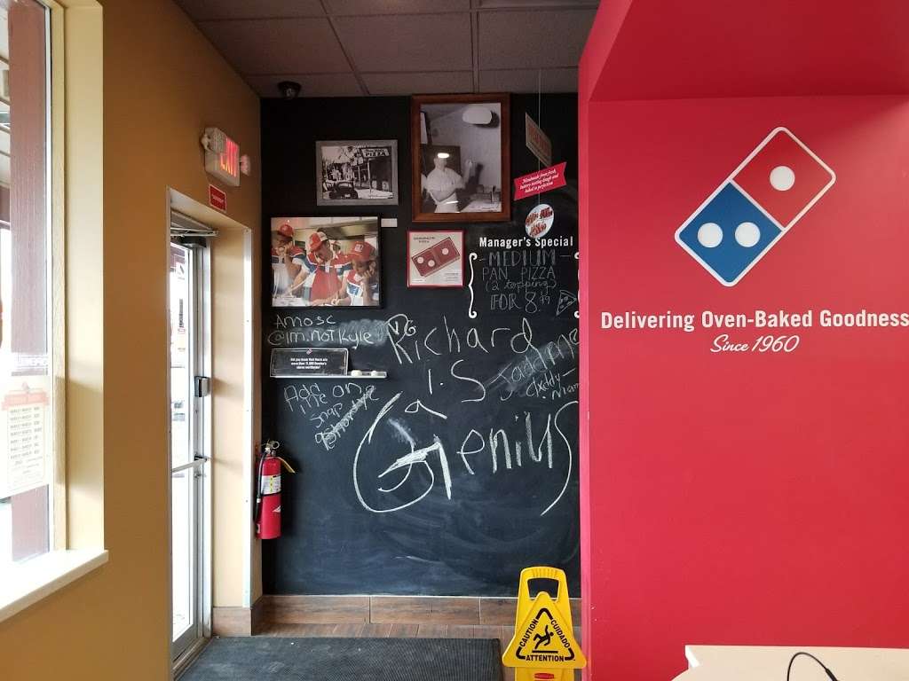 Dominos Pizza | 38973 N Lewis Ave, Beach Park, IL 60099, USA | Phone: (847) 249-4050