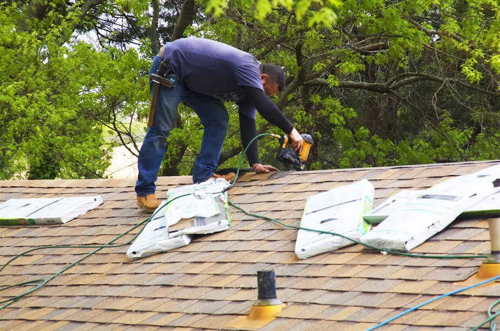 Vested Roofing Services | 6912 Sweet Sue Ln, Dallas, TX 75241, USA | Phone: (214) 334-2954