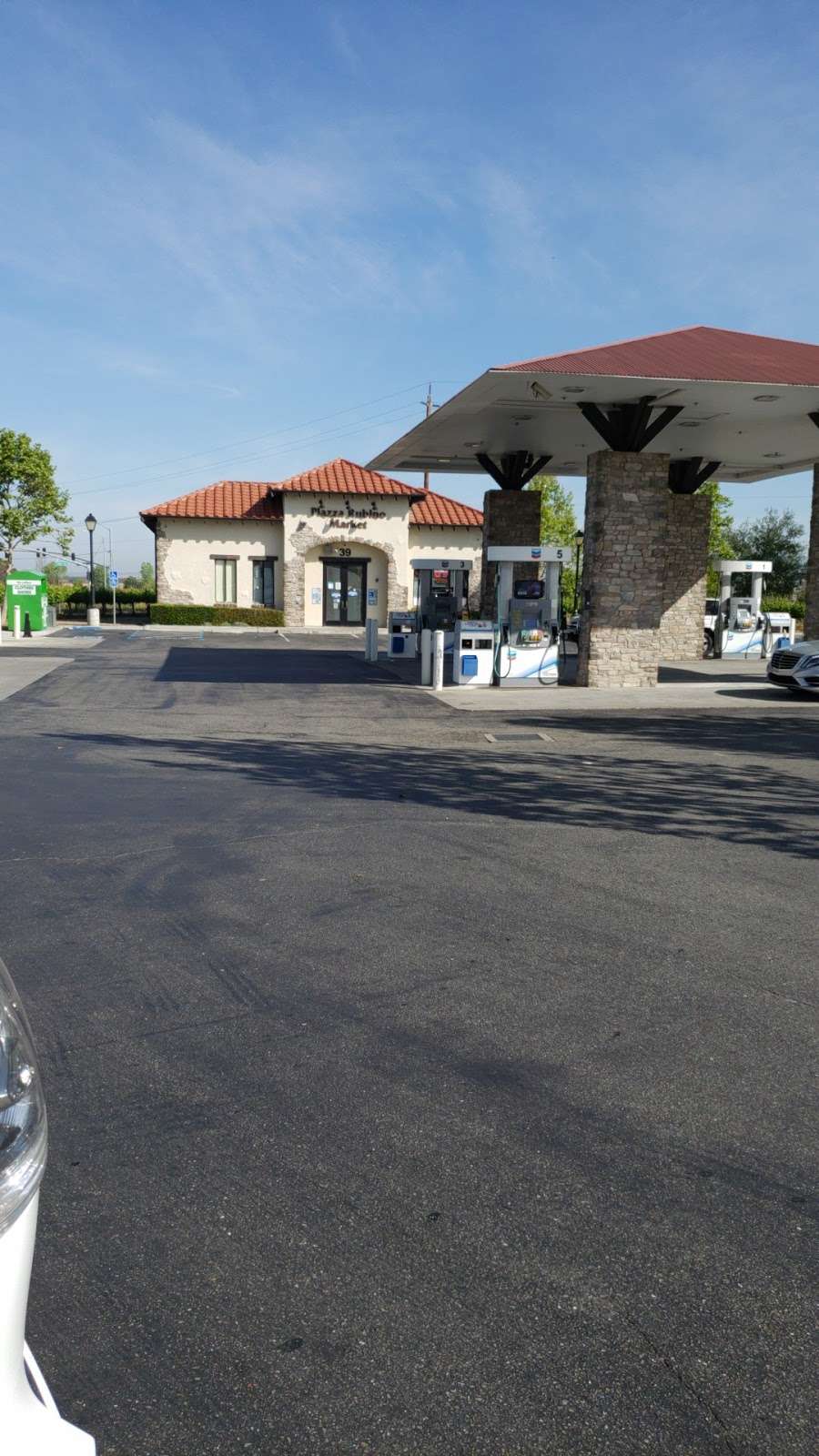 Ruby Hills Chevron | 39 Vineyard Ave, Livermore, CA 94550, USA | Phone: (925) 249-0825