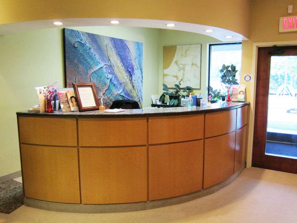 Abrams Center For Cosmetic Dentistry | 365 Lancaster Ave # 5, Malvern, PA 19355 | Phone: (610) 993-8770