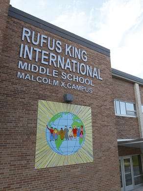 Rufus King International Middle School | 121 E Hadley St, Milwaukee, WI 53212, USA | Phone: (414) 616-5200