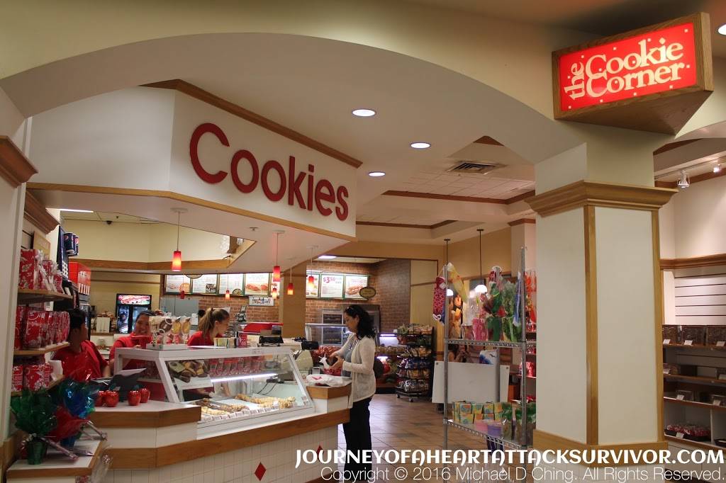 The Cookie Corner | 4211 Waialae Ave, Honolulu, HI 96816, USA | Phone: (808) 733-1230