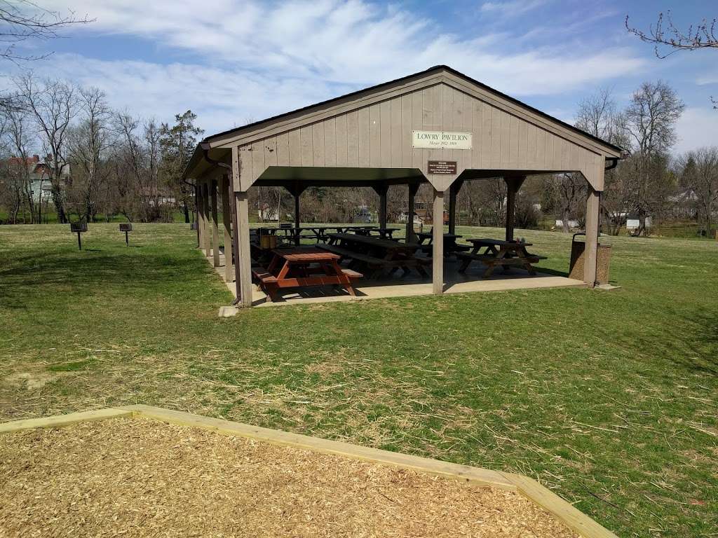 Hamilton Community Park | 31 W Colonial Hwy, Hamilton, VA 20158, USA | Phone: (540) 338-2811