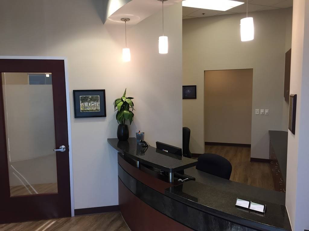 Silvertree Dental | 3190 S Gilbert Rd # 1, Chandler, AZ 85286, USA | Phone: (480) 275-4655