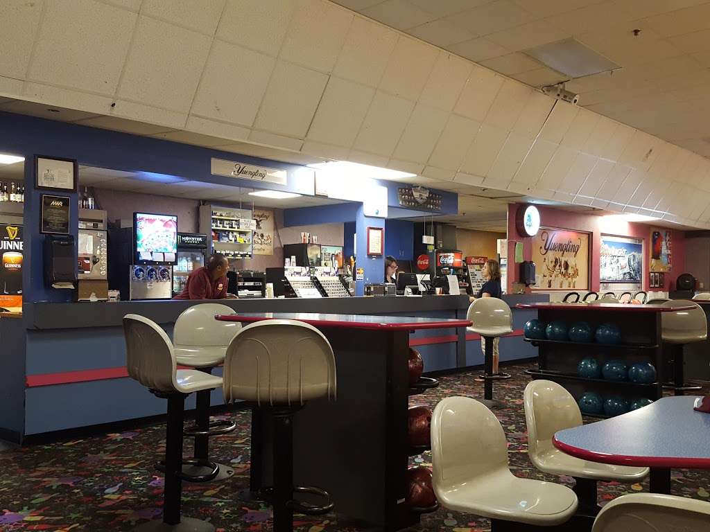 MWR Bowling Center | 47382 Keane Road, Patuxent River, MD 20670, USA | Phone: (301) 342-3994