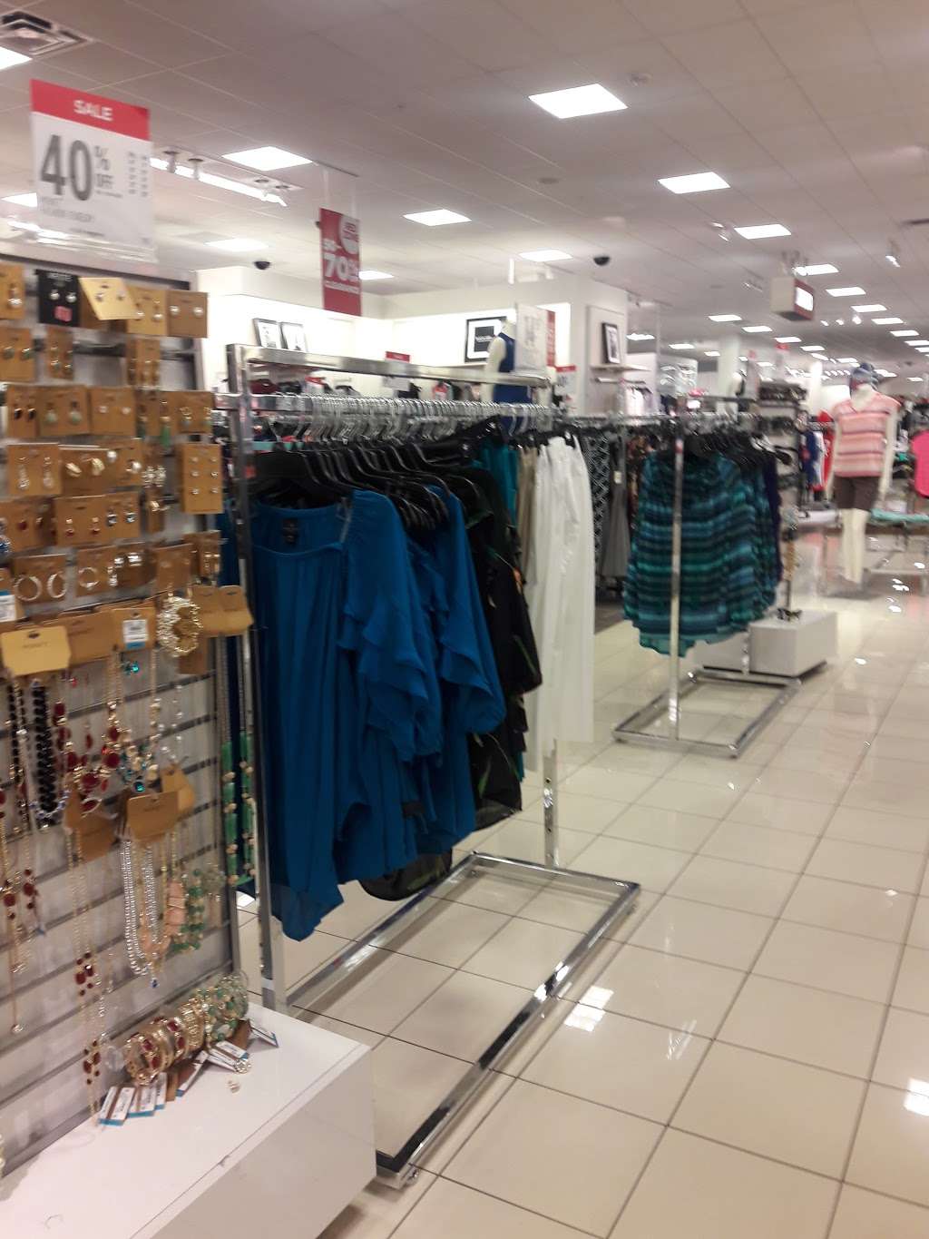 JCPenney | 10225 77th St, Pleasant Prairie, WI 53158 | Phone: (262) 237-6193