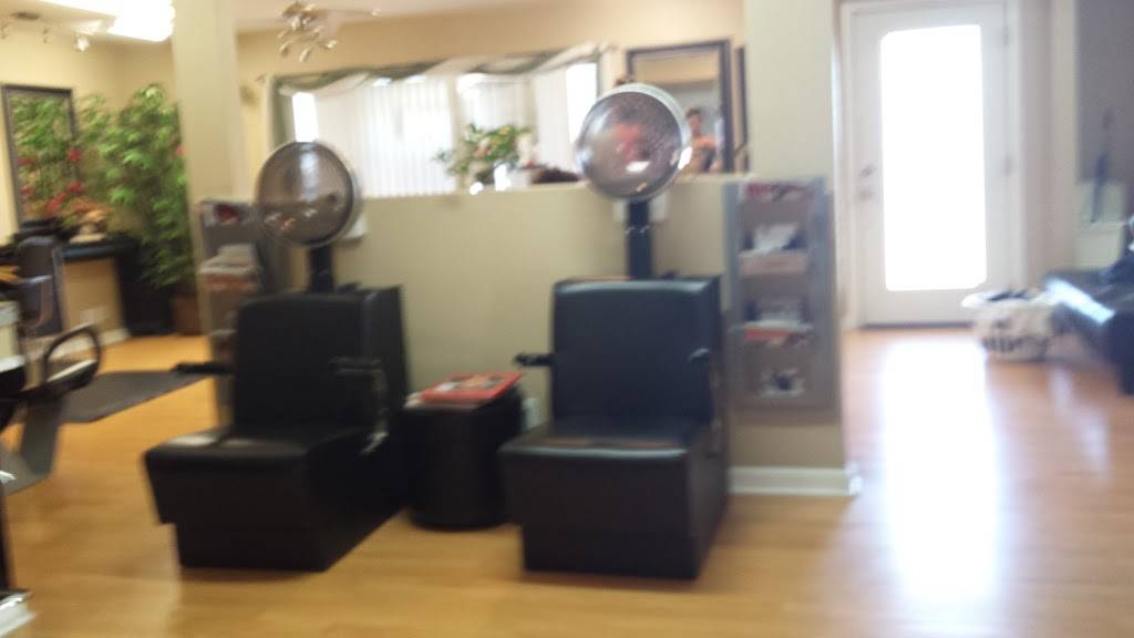 Salon Beyond | 3505 Denton Hwy, Haltom City, TX 76117, USA | Phone: (817) 222-1044