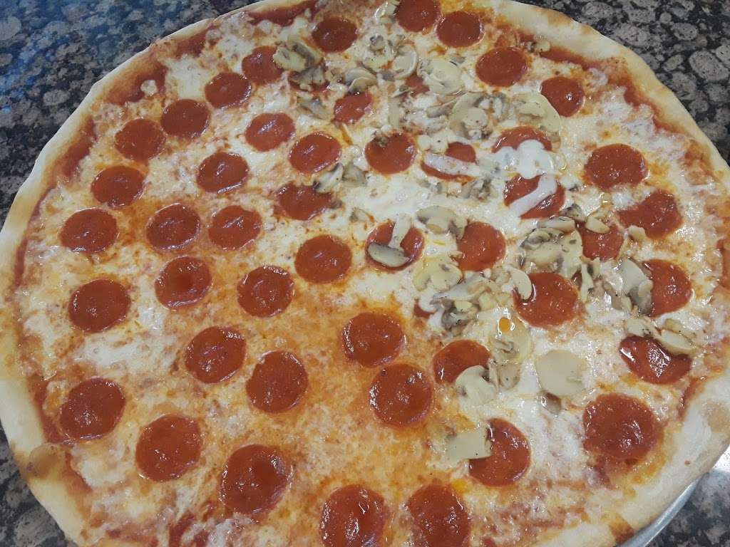 Fratelli Pizza | 112 Easton Rd, Warrington, PA 18976, USA | Phone: (215) 491-7273
