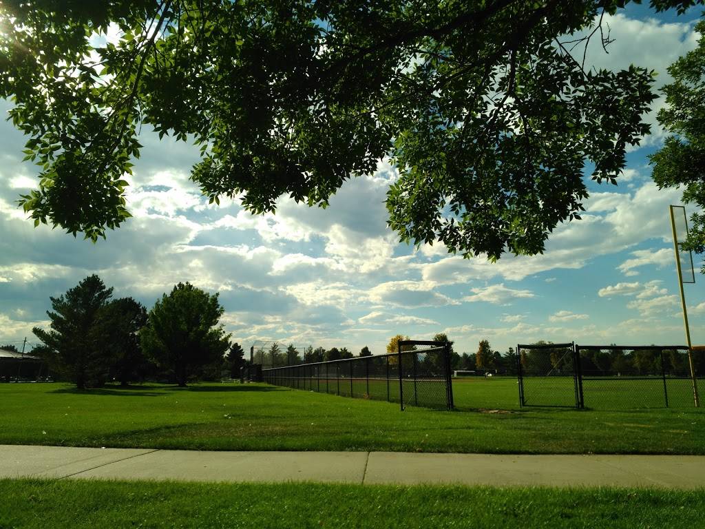 Fred Thomas Park | 2400 Quebec St, Denver, CO 80207, USA | Phone: (720) 913-1311