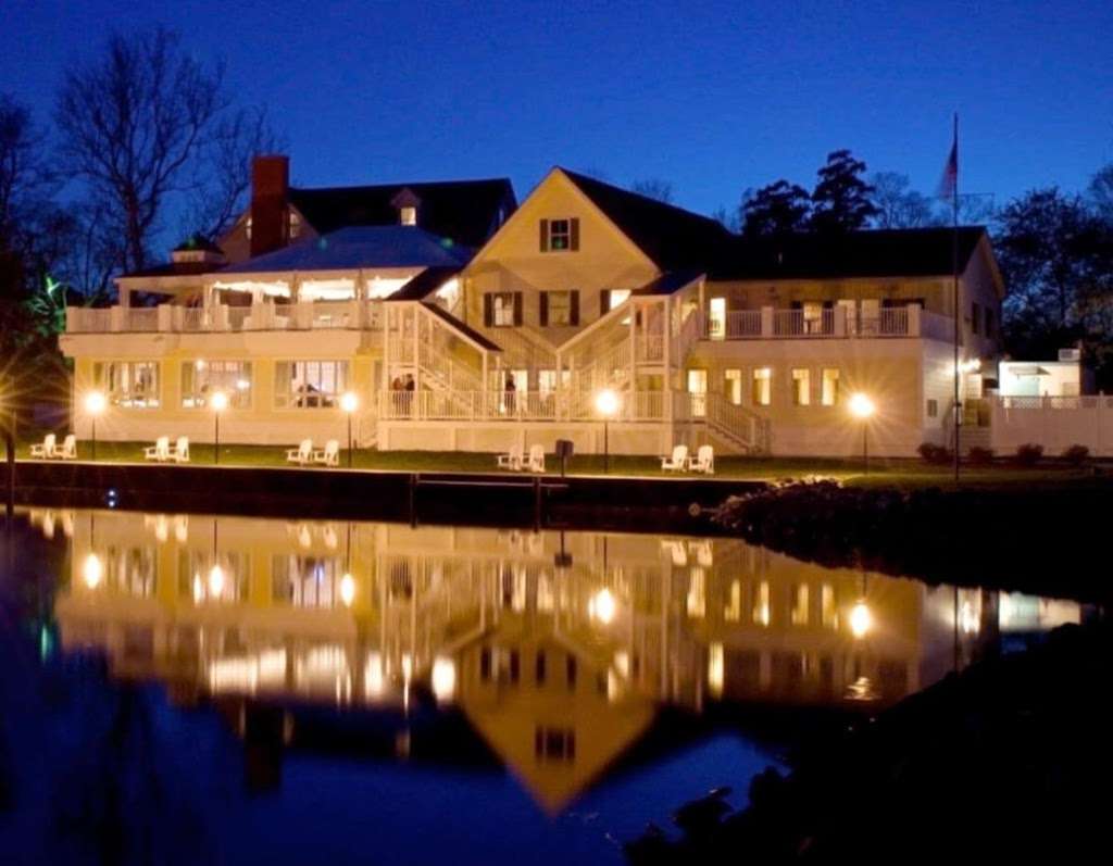 The Oaks Waterfront Inn & Events | 25876 Royal Oak Rd, Easton, MD 21601 | Phone: (410) 745-5053