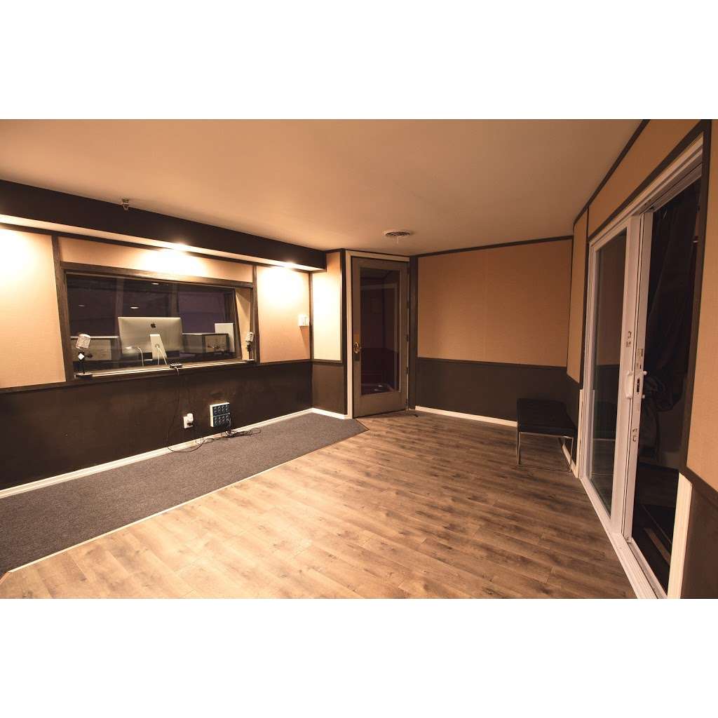 Capitol Soundz Studios | 448 Lincoln Blvd, Middlesex, NJ 08846, USA | Phone: (732) 357-0023