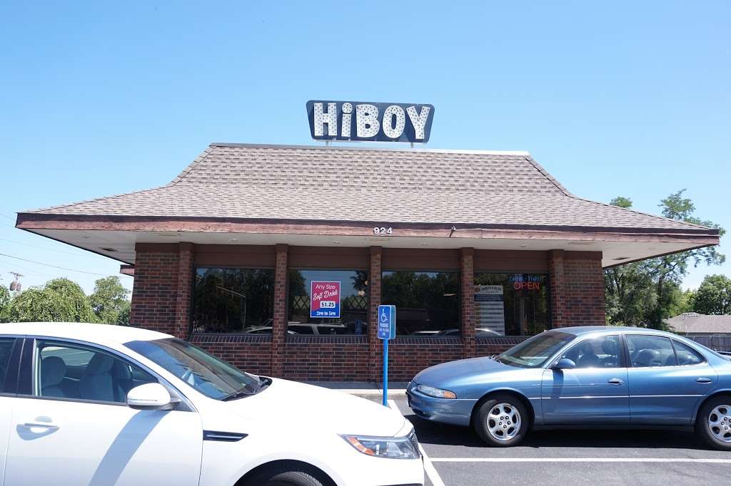 HiBoy Drive-In | 924 W US Hwy 24, Independence, MO 64050 | Phone: (816) 252-4050