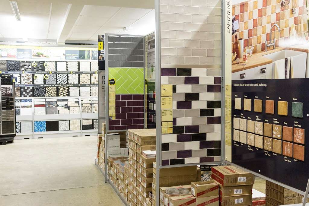 Topps Tiles East Sheen | 509 Upper Richmond Road West, London, East Sheen SW14 7DE, UK | Phone: 020 8392 8795