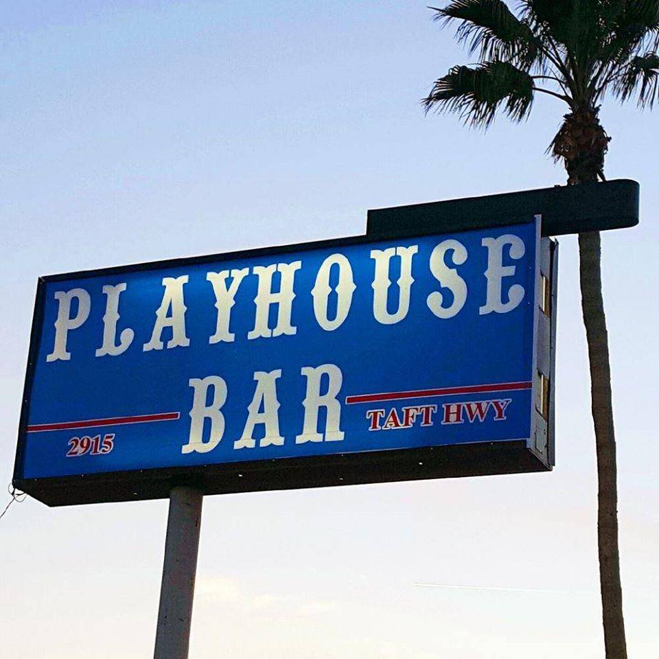 The Playhouse Bar | 2915 Taft Hwy, Bakersfield, CA 93313, USA | Phone: (661) 917-3541