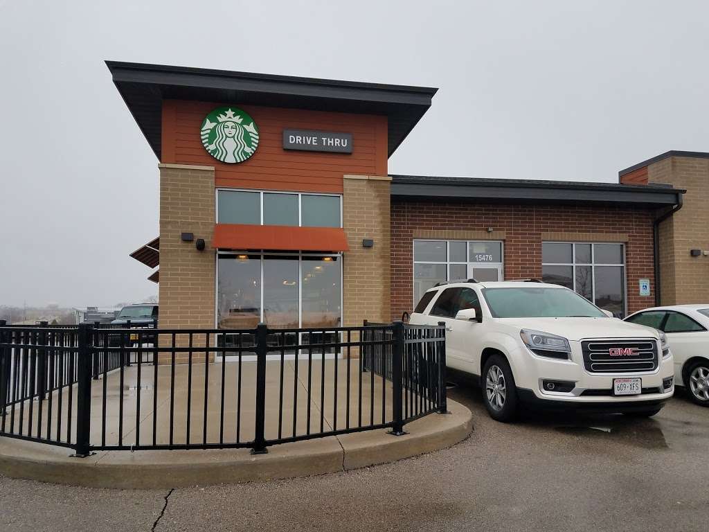 Starbucks | S69 W15476 W Janesville Rd, Muskego, WI 53150, USA | Phone: (414) 422-0445