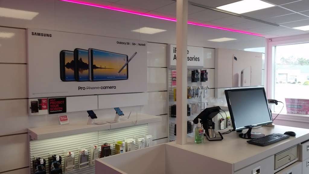 T-Mobile | 245 S Dupont Blvd, Smyrna, DE 19977, USA | Phone: (302) 223-6851