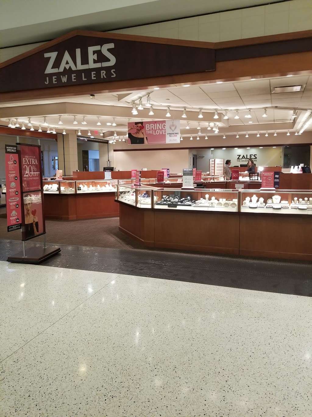 Zales | 1665 State Hill Rd Ste. K-1, Wyomissing, PA 19610, USA | Phone: (610) 374-6377