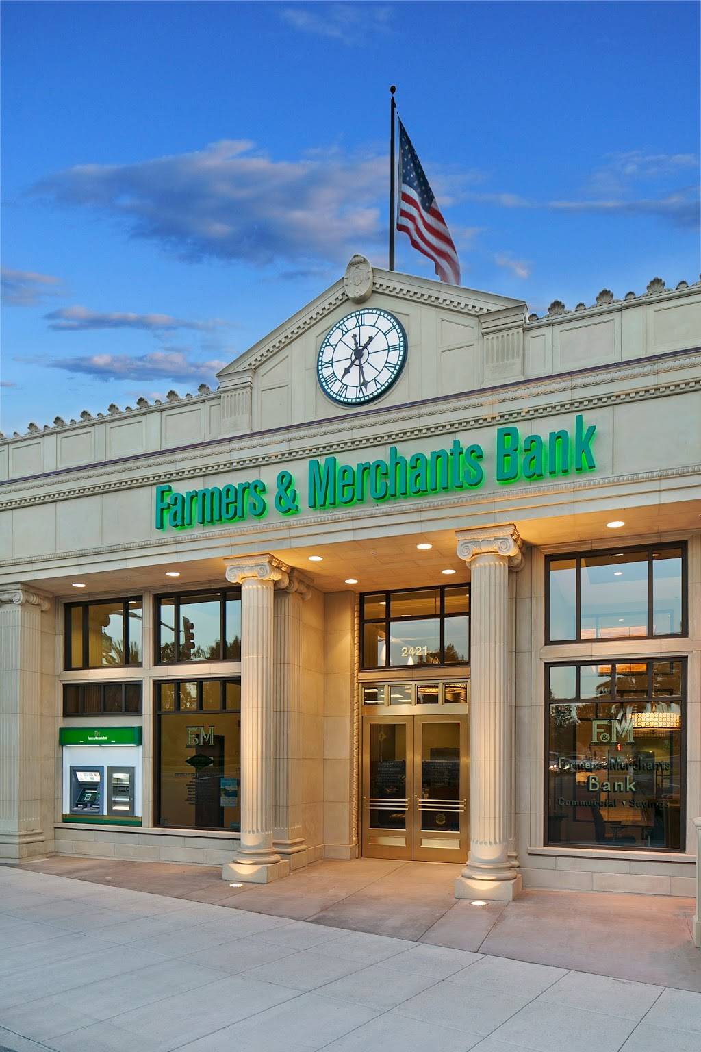 Farmers & Merchants Bank | 2421 East Coast Hwy, Corona Del Mar, CA 92625, USA | Phone: (949) 723-1804