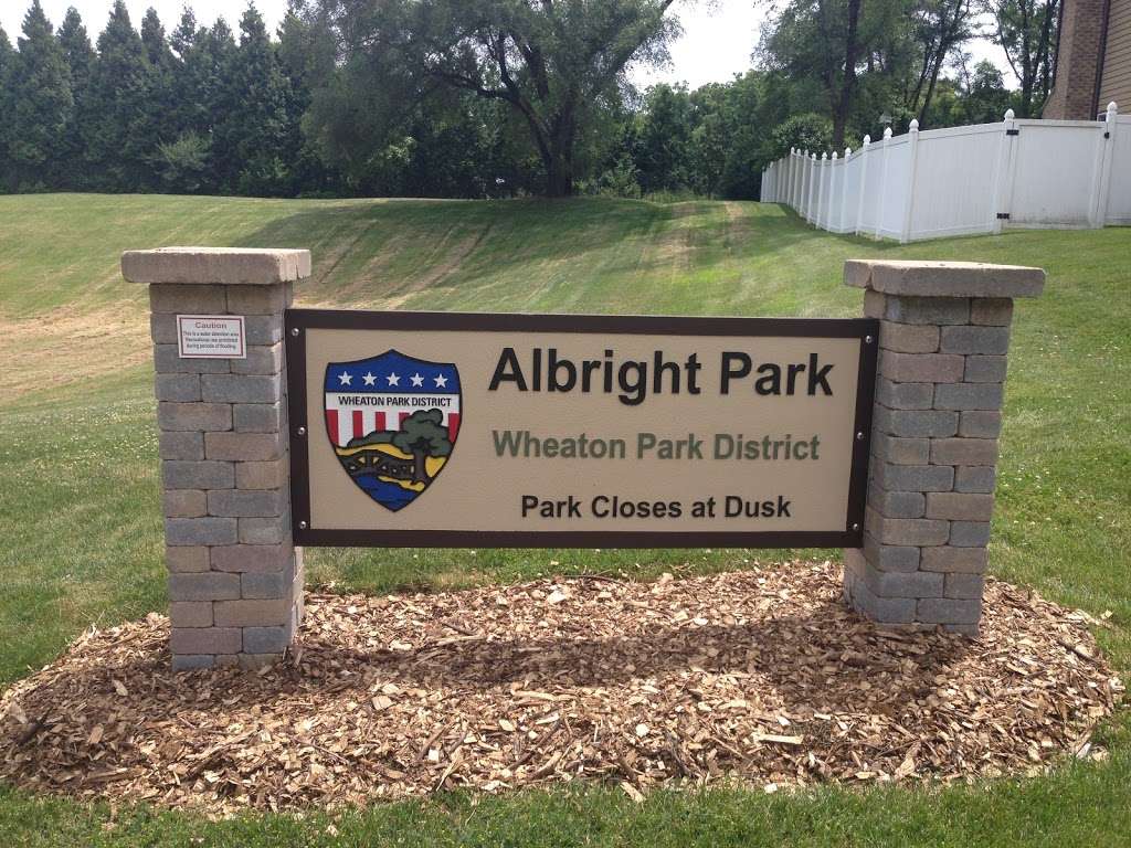 Albright Park | 2350 Albright Ln, Wheaton, IL 60189, USA | Phone: (630) 690-4880
