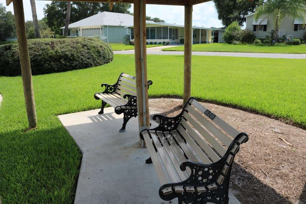 Boone Park | 839 Silver Oak Ave, Lady Lake, FL 32159, USA | Phone: (352) 753-0637