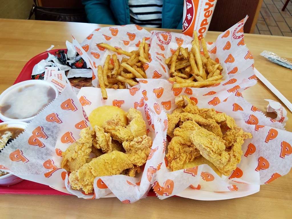 Popeyes Louisiana Kitchen | 481 S Broadway, Salem, NH 03079, USA | Phone: (603) 458-5564