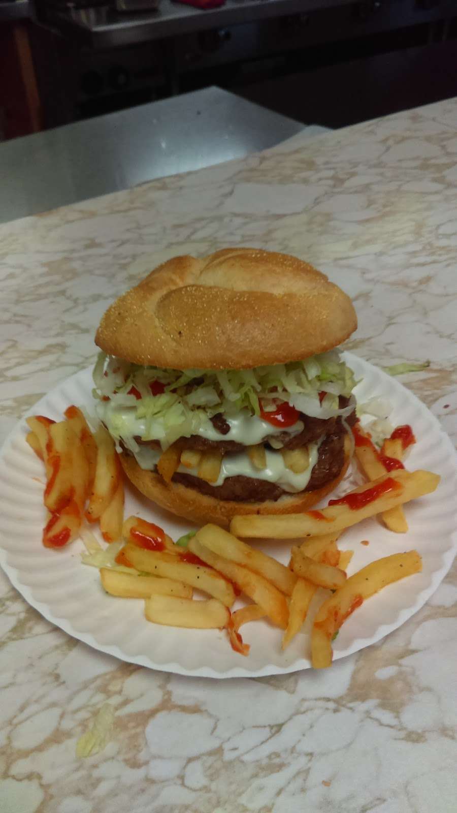 Mikes Sandwich Shop | 1755 Centre Ave, Reading, PA 19601, USA | Phone: (610) 374-2626