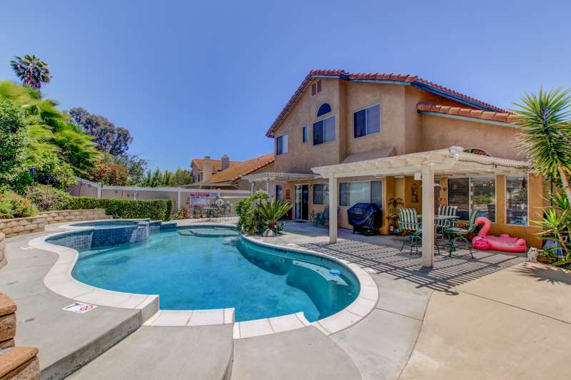 Temecula Vacation Rentals | 35601 Glen Oaks Rd, Temecula, CA 92592, USA | Phone: (951) 237-2273