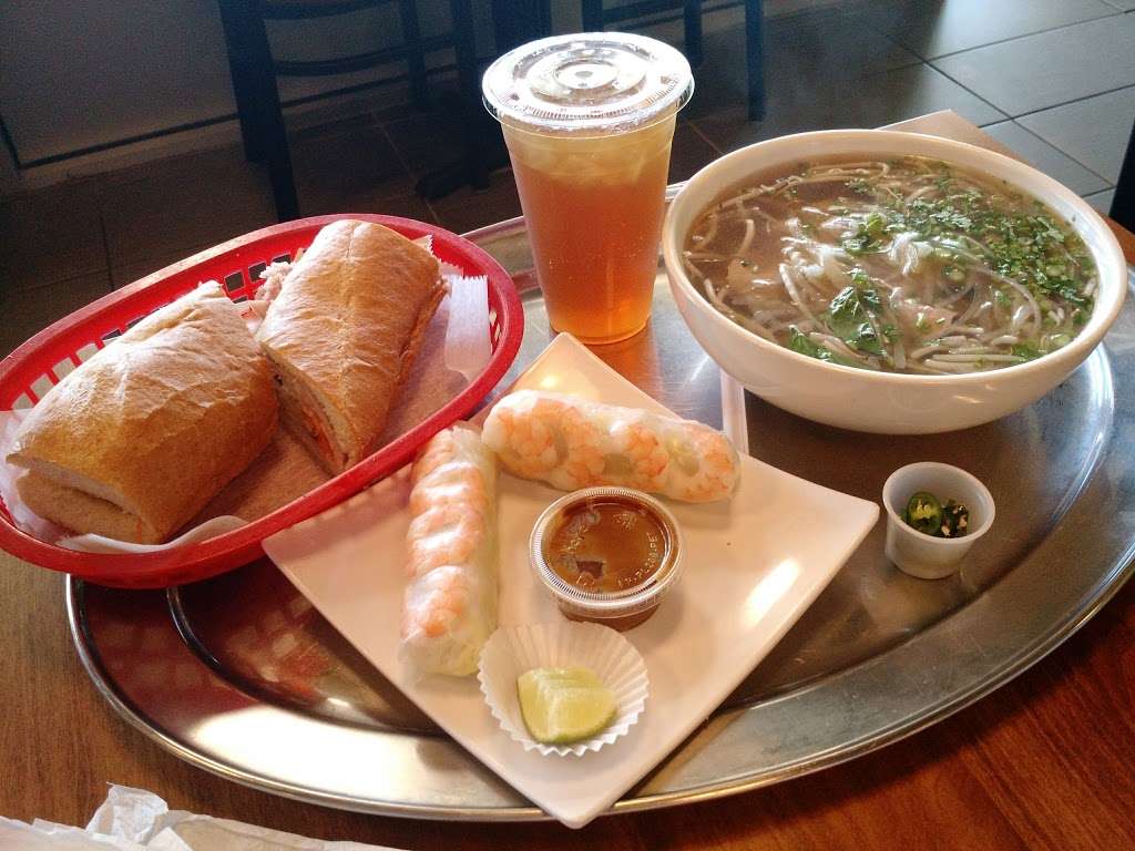 Calibasil Vietnamese Eatery | 55 Dodge St, Beverly, MA 01915, USA | Phone: (978) 969-3255