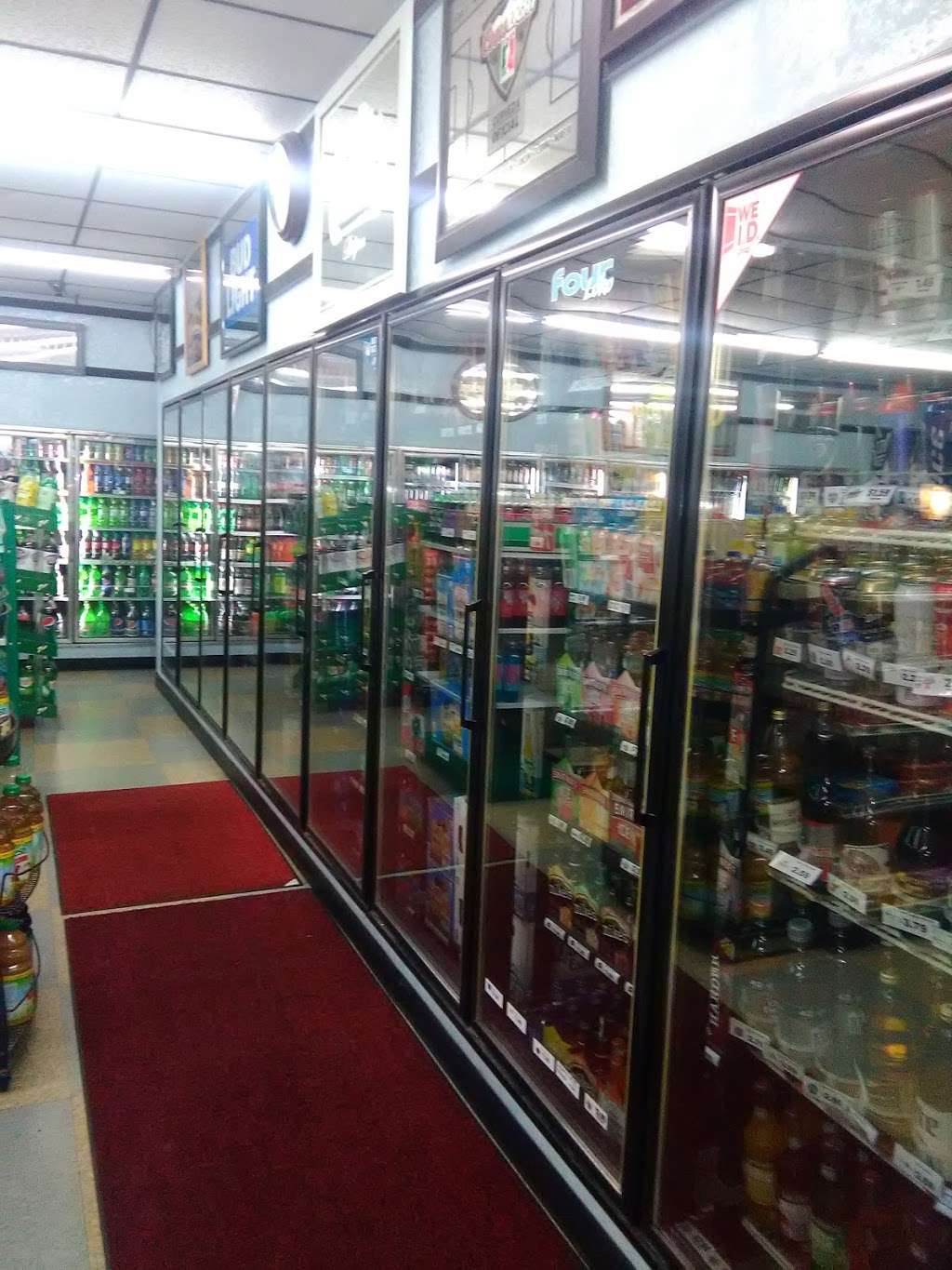 Kwik Pantry Food Mart | 5631 W National Ave, Milwaukee, WI 53214, USA | Phone: (414) 476-6609