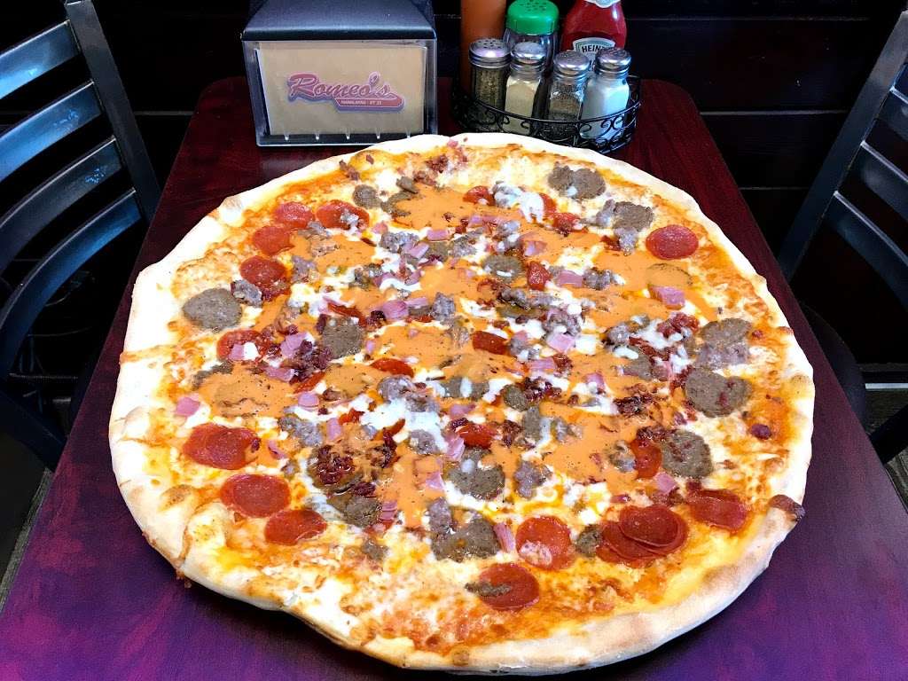 Romeos Pizza | 130 Route 33 West. Andee Plaza, Manalapan Township, NJ 07726, USA | Phone: (732) 308-9100