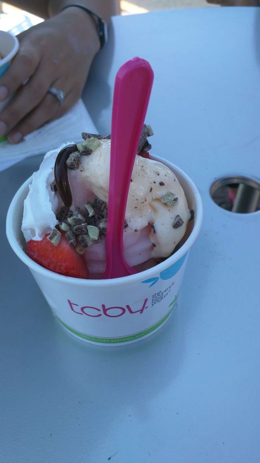 TCBY | 6760 95th St, Oak Lawn, IL 60453, USA | Phone: (708) 233-9000