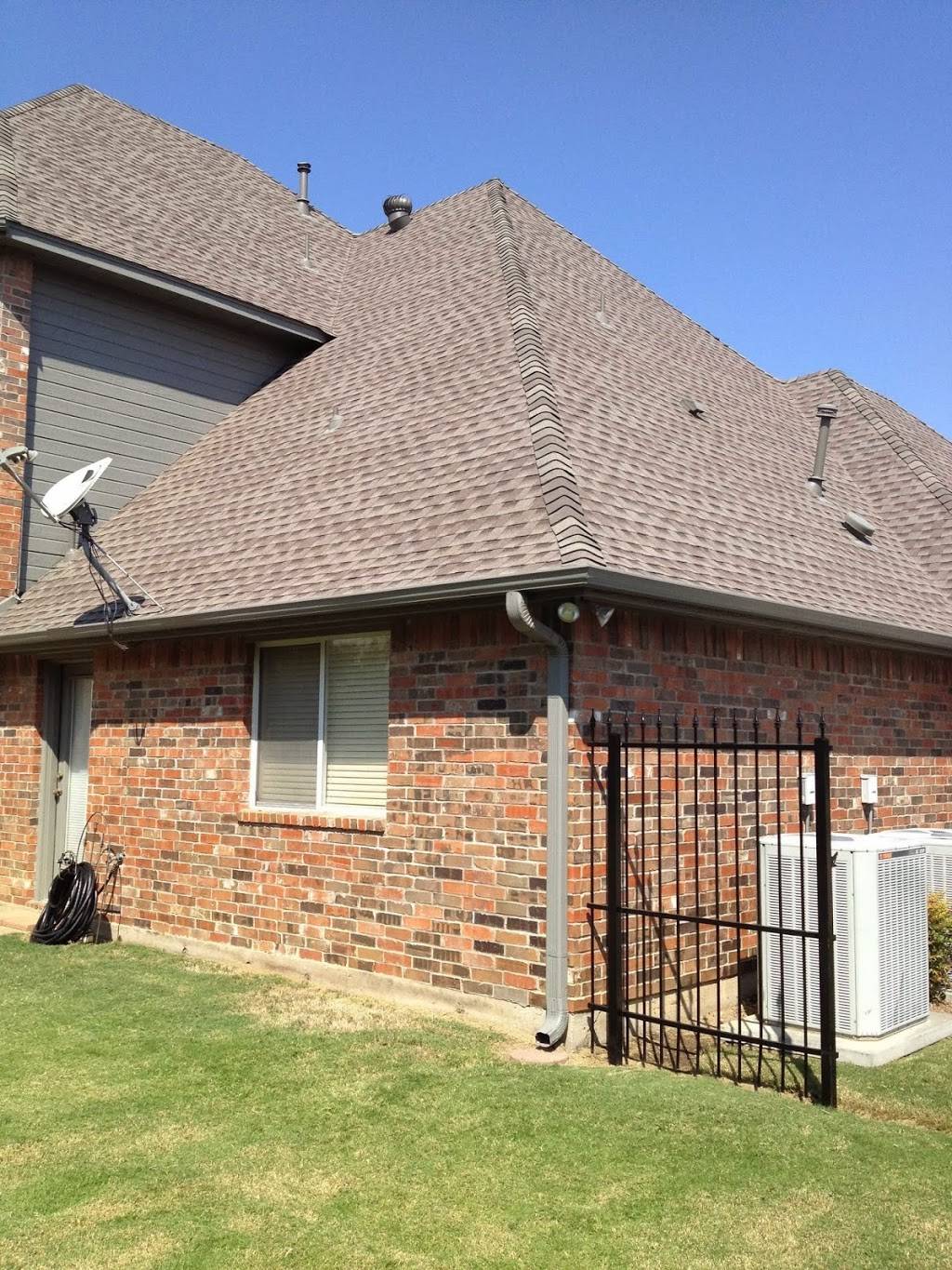 Astro Roofing | 816 Park Forest Dr, Hurst, TX 76053, USA | Phone: (817) 285-7663