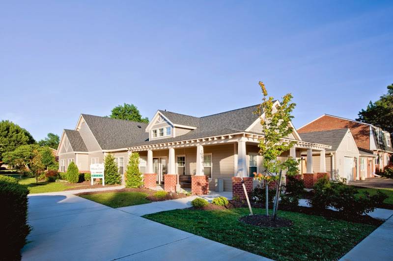 Maple Bay Townhomes | 356 Chesire Ct S, Virginia Beach, VA 23454, USA | Phone: (757) 777-9174