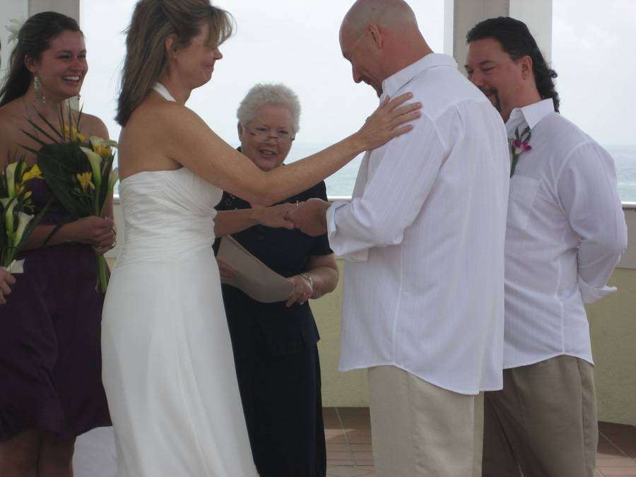 A1 Tropical Weddings | 3675 Arelia Dr, Delray Beach, FL 33445, USA | Phone: (754) 205-5101