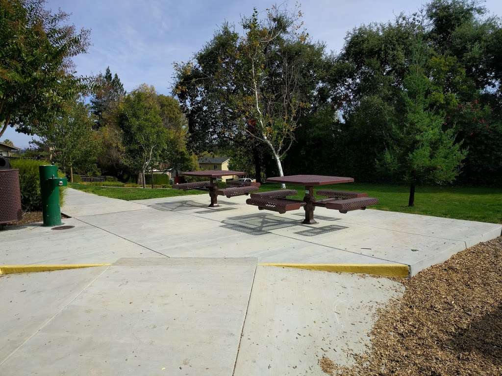 Westwood Park | 1017 Middlefield Rd, Redwood City, CA 94063, USA | Phone: (650) 780-7000