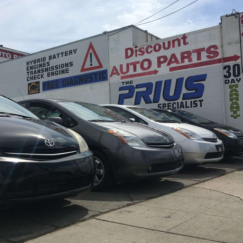 Prius Connection by V&V auto sales | 18738 Sherman Way, Reseda, CA 91335 | Phone: (818) 654-6084