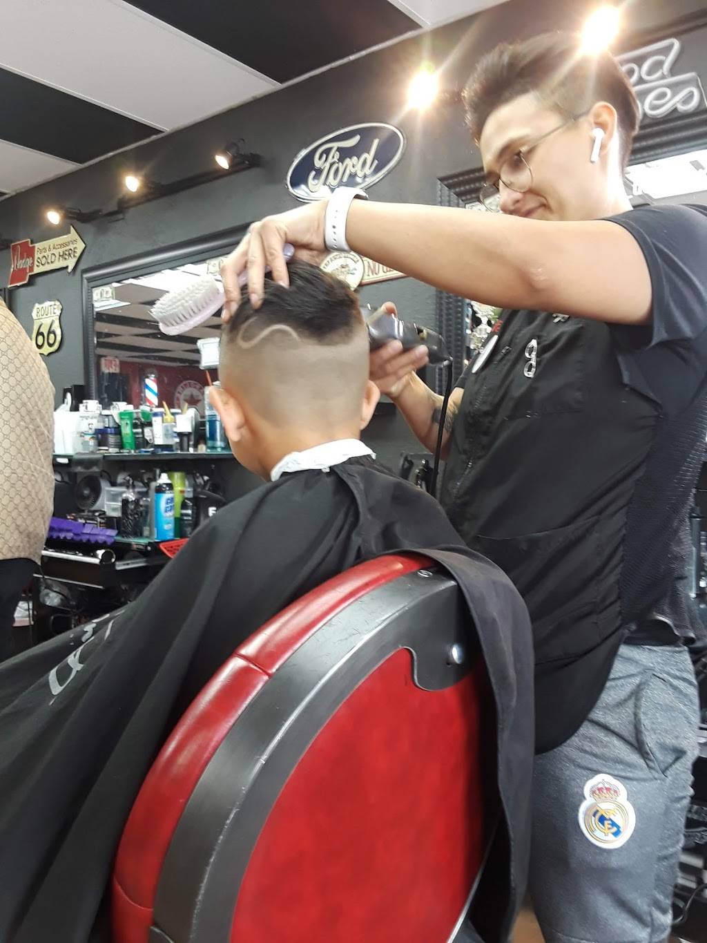 Kutters Barbershop | 5433 S 12th Ave, Tucson, AZ 85706 | Phone: (520) 241-8567